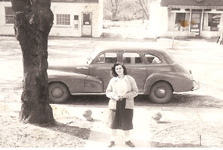 Helen Markos 9048 Lewis Ave